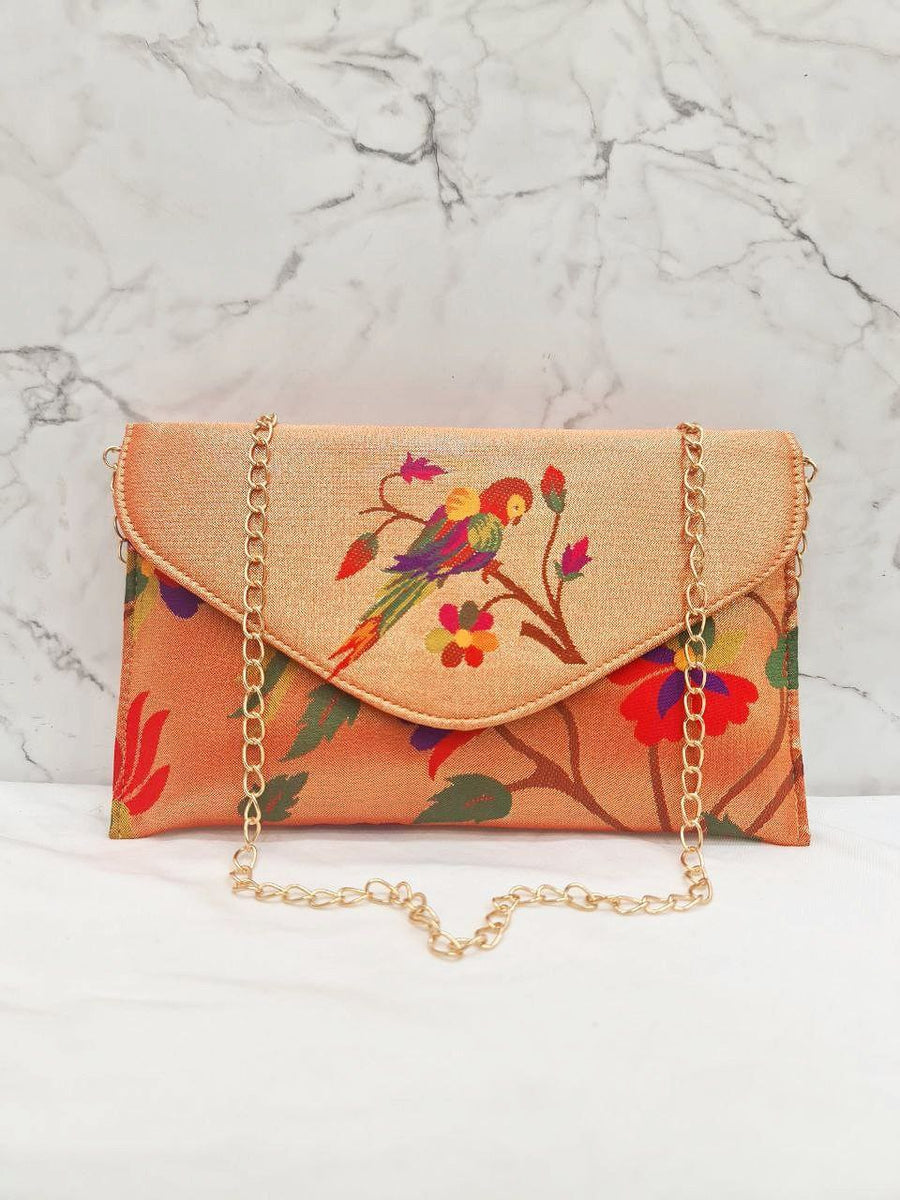 Pure Silk Paithani Bags Pure Silk Paithani Purse At ₹ 999/piece