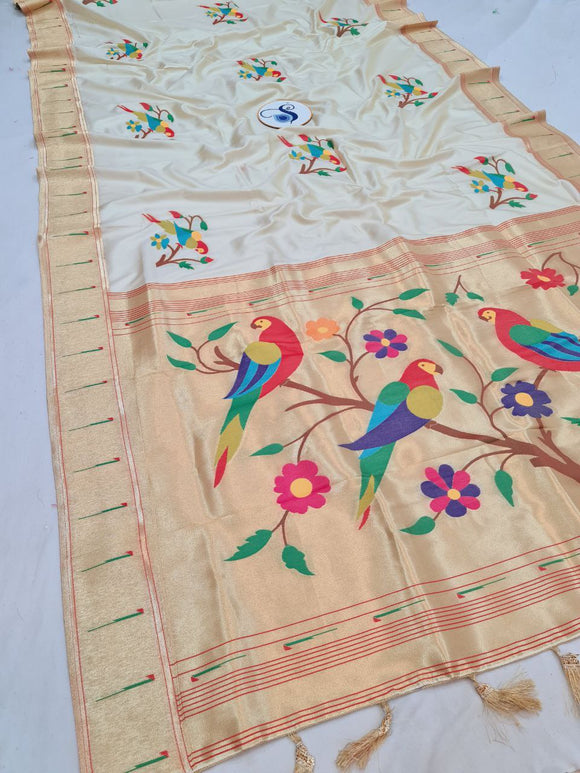 Hemashuka Paithani Saree by Shankari Paithani- NB60 A