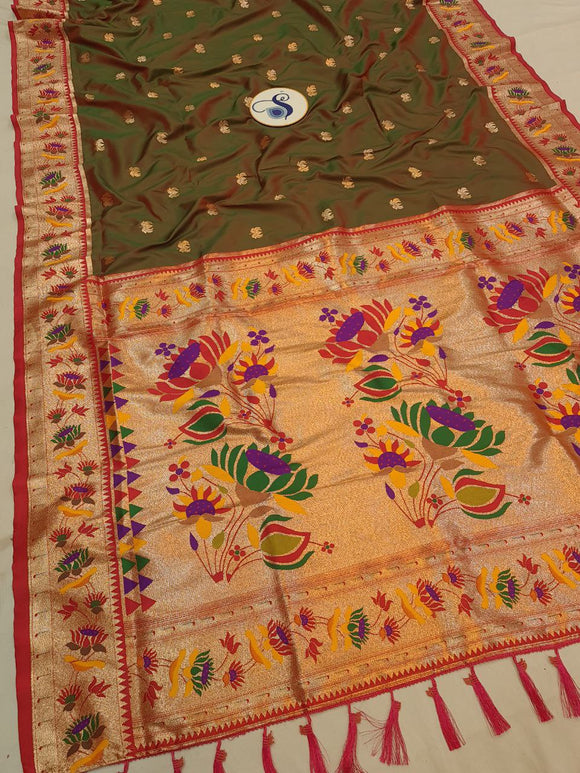 Lotus Border Paithani Saree- VV5 B